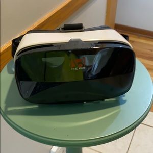 Virtual reality goggles fits phones 4.5”-6.5” NIB